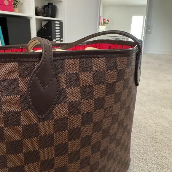 Louis Vuitton Neverfull MM Damier - Picture 3 of 16